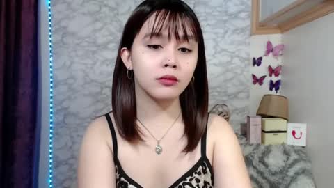 Ms Pia online show from August 18, 1:11 am