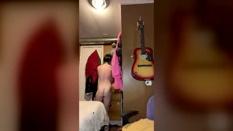 piecesxx online show from July 8, 2:26 am