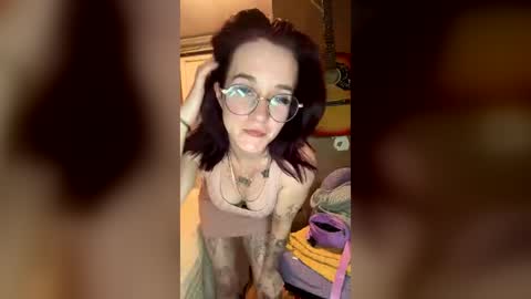piecesxx online show from July 13, 1:34 am