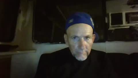 pierce702420 online show from May 6, 4:03 am