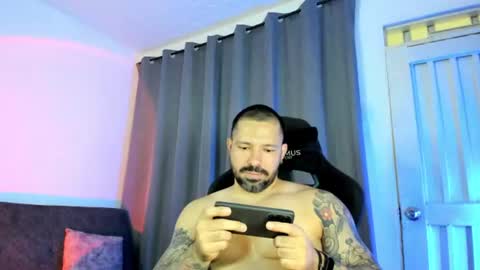 Pierre online show from July 19, 11:51 pm