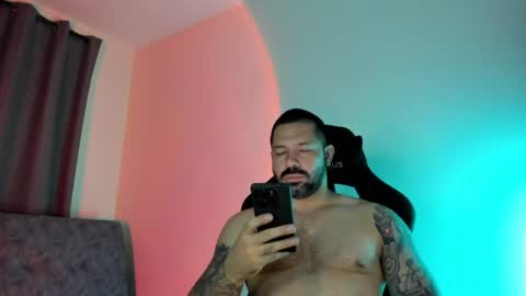 Pierre online show from August 9, 1:39 am