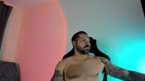Pierre online show from August 9, 9:49 pm
