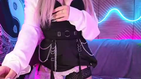Sonya online show from August 2, 12:17 am