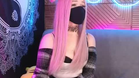 Sonya online show from August 8, 9:59 pm