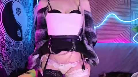 Sonya online show from August 9, 2:23 am