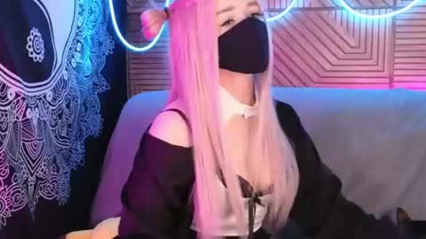 Sonya online show from August 12, 8:00 pm