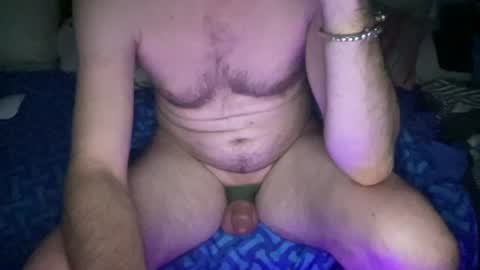 Pikafounes online show from August 12, 10:45 pm