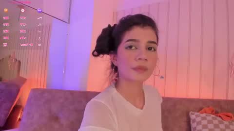 PIKAYLE  online show from August 1, 3:01 am