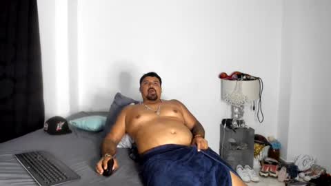 pikoro_gomez online show from July 18, 4:46 am