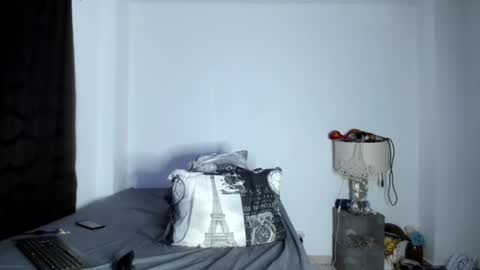 pikoro_gomez online show from July 21, 12:14 am