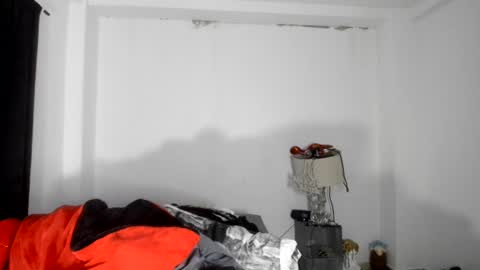 pikoro_gomez online show from August 12, 11:29 pm