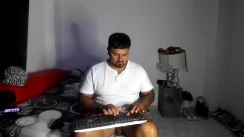 pikoro_gomez online show from August 13, 5:10 am