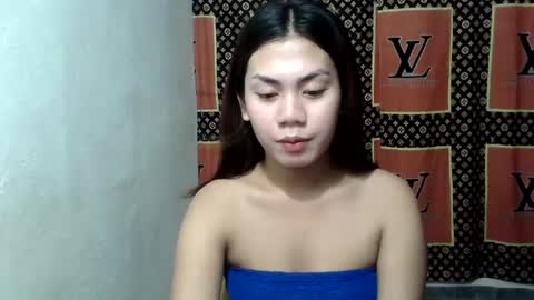 pinayloving_bella online show from August 9, 3:40 am