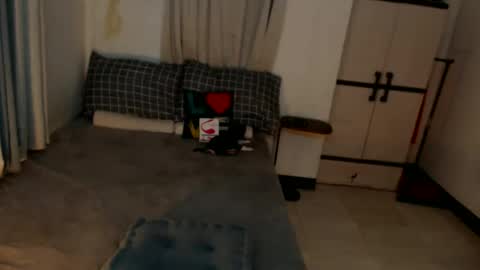 PinaySluttyAira online show from August 11, 2:02 am