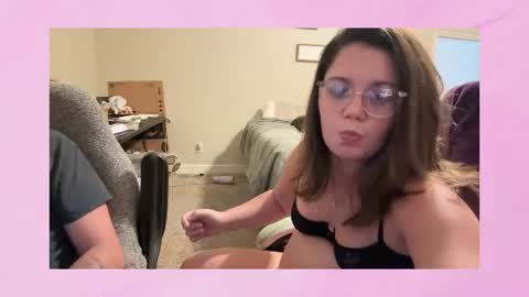 Pineapple Princess online show from July 3, 12:34 am
