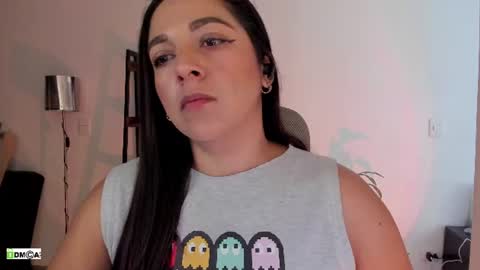Ellie  online show from August 11, 2:19 pm