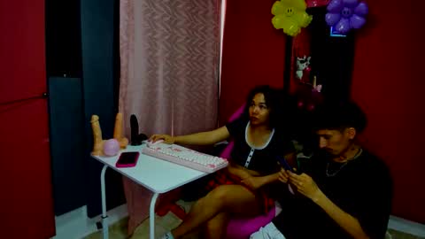 pink_lilit online show from May 26, 3:46 pm