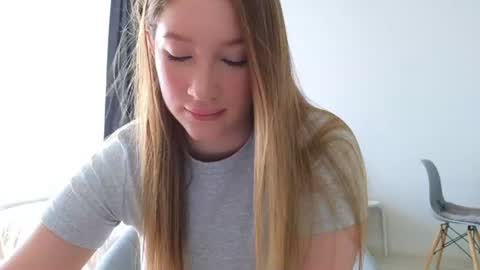   online show from July 23, 4:15 am