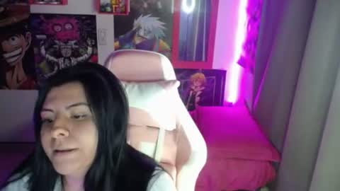 pink_yuii online show from August 2, 2:29 am