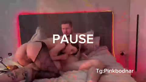 pinkbodnar_ online show from June 21, 1:06 am