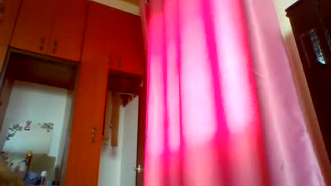pinkdomina01 online show from August 10, 7:43 am