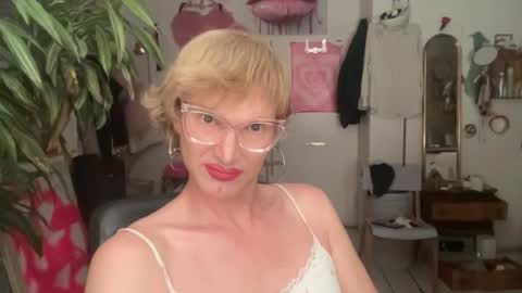 pinkfag online show from July 12, 12:44 pm