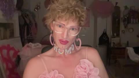 pinkfag online show from August 2, 6:04 pm