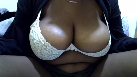Kim20 online show from July 25, 9:41 pm
