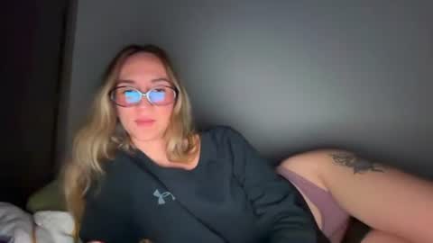 Pinkilola online show from August 2, 2:51 am