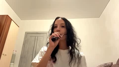 Mila online show from August 12, 11:18 pm