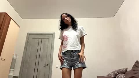 Mila online show from August 13, 12:24 am