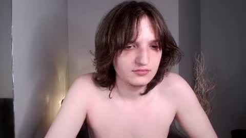 pinkserenity_ online show from August 16, 10:03 pm