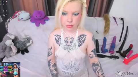 Helen online show from August 13, 9:56 am