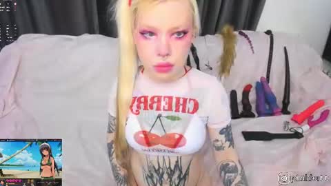 Helen online show from August 14, 5:22 am