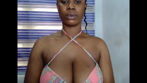 pinkxsugar online show from August 12, 11:01 am
