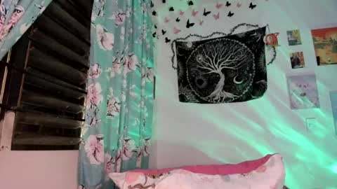 pinky_promiseex online show from July 28, 1:11 am