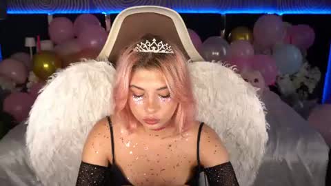 pinkytrix online show from June 28, 2:31 pm