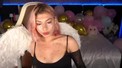 pinkytrix online show from June 28, 4:21 pm