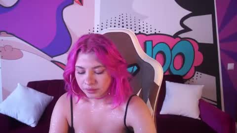 pinkytrix online show from July 6, 9:29 pm