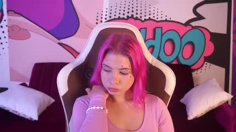 pinkytrix online show from July 8, 1:04 pm