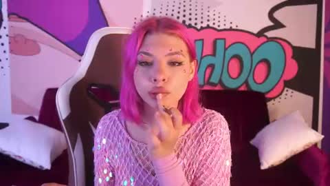pinkytrix online show from July 8, 4:22 pm