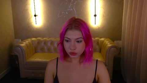 pinkytrix online show from July 11, 4:13 pm