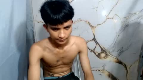 pinoy_daks2xxx online show from August 10, 4:52 pm
