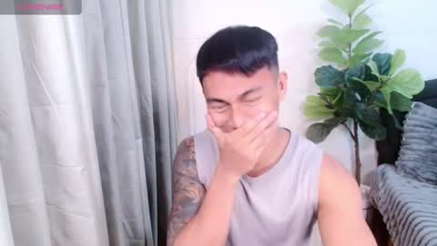 ethan online show from August 12, 12:51 pm