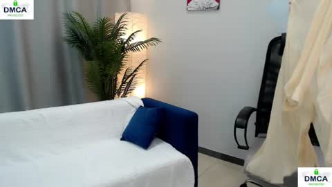 Bella online show from August 13, 6:16 am