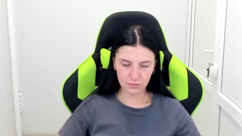 Piper online show from August 14, 4:32 pm