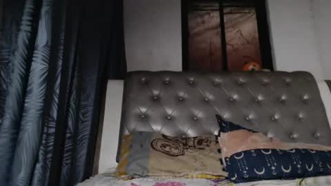 PiscisDreams online show from August 13, 5:27 pm