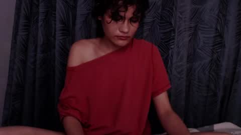 PiscisDreams online show from August 14, 2:32 pm