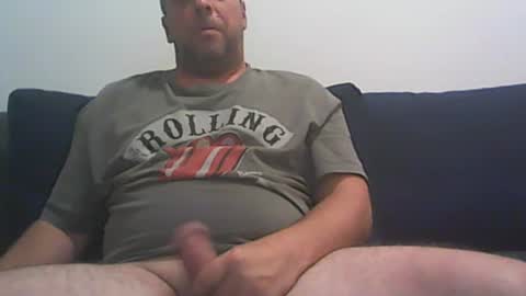 pislezg1 online show from August 11, 6:10 pm